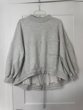 Women's Heather Gray Crewneck Pullover Sweater